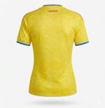 Camiseta Colombia Bordada Amarilla Cuello V ó Redondo - Imagen 4